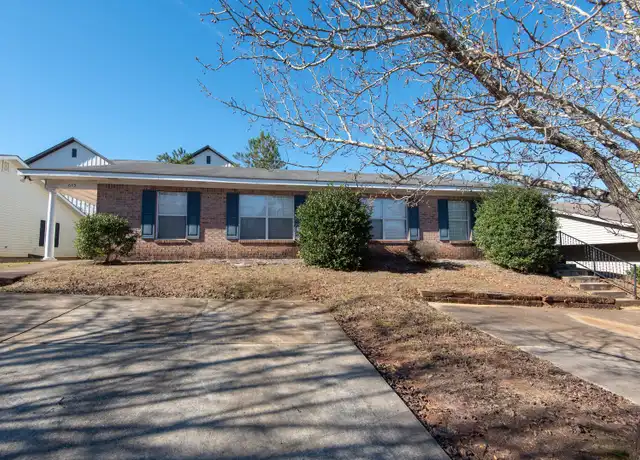 Property at 645 Center Pl Unit 645, Auburn, AL, 36830, 3 beds, 3 baths, [object Object]