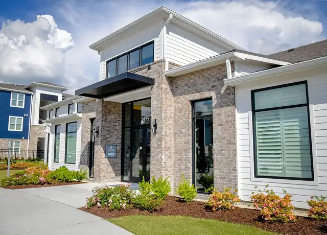 Property at Windsor at Manhattan - 1499 Central Park Blvd, Harvey, LA, 70058, 1 bed, 1 bath, [object Object]