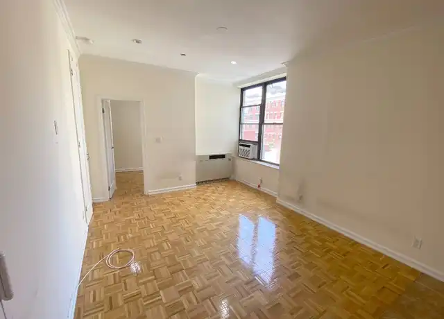 Property at 304 W 92nd St Unit 6E, New York, NY, 10025, 1 bed, 1 bath, [object Object]