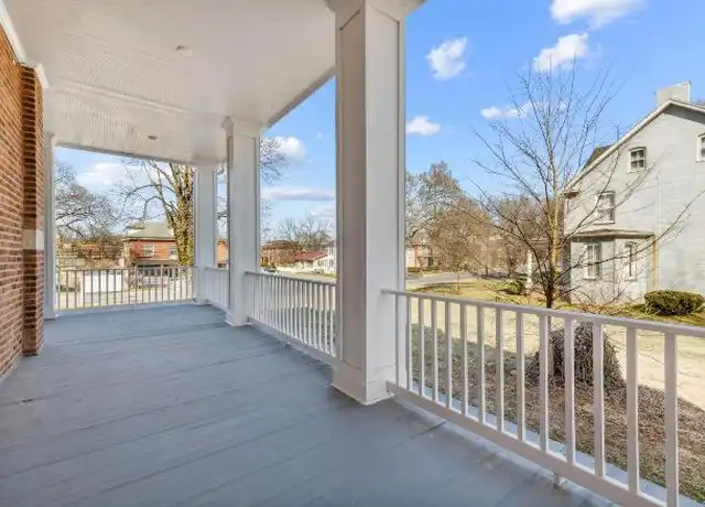 Property at 515 E Washington St, Charles Town, WV, 25414, 1 bed, 1 bath, [object Object]