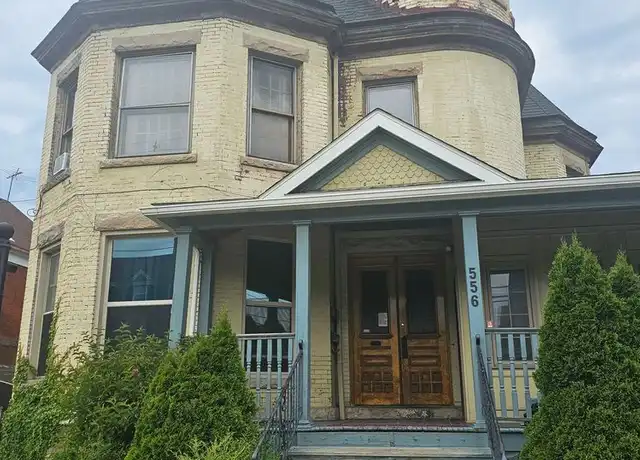 Property at 556 W 8th St Unit 4, Erie, PA, 16502, 2 beds, 2 baths, [object Object]