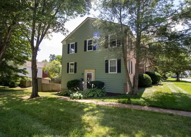 Property at 2701 Chelsea Ct, Blacksburg, VA, 24060, 4 beds, 2.5 baths, [object Object]