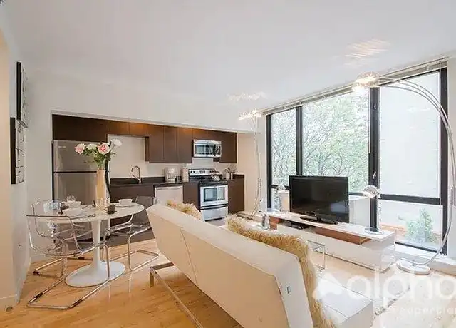 Property at 1595 Lexington Ave, New York, NY, 10029, 0 beds, 1 bath, [object Object]