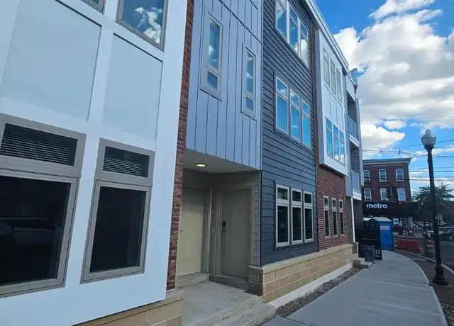 Property at 200 Hamilton Ave Unit 211, Trenton, NJ, 08609, 1 bed, 1 bath, [object Object]