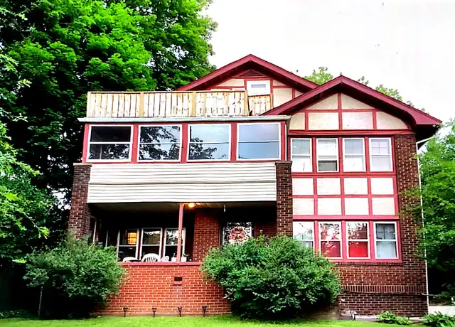 Property at 280 Fairgreen Ave Unit 3, Youngstown, OH, 44504, 4 beds, 1 bath, [object Object]