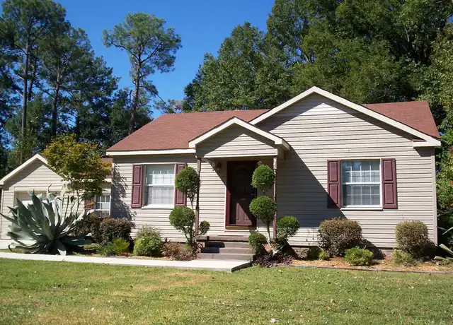 Property at 312 N 19th Ave, Hattiesburg, MS, 39401, 3 beds, 2 baths, [object Object]