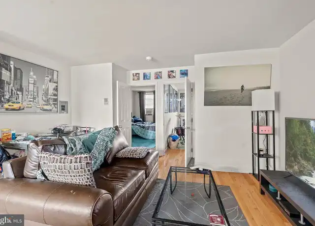 Property at 822 Fitzwater St Unit 3, Philadelphia, PA, 19147, 2 beds, 1 bath, [object Object]