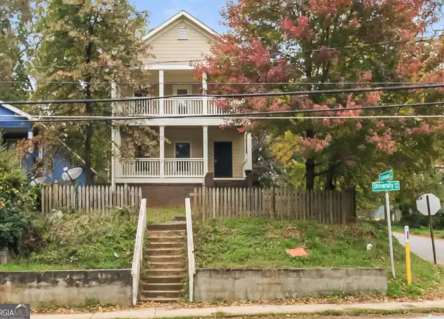 Property at 501 University Ave SW, Atlanta, GA, 30310, 3 beds, 2.5 baths, [object Object]