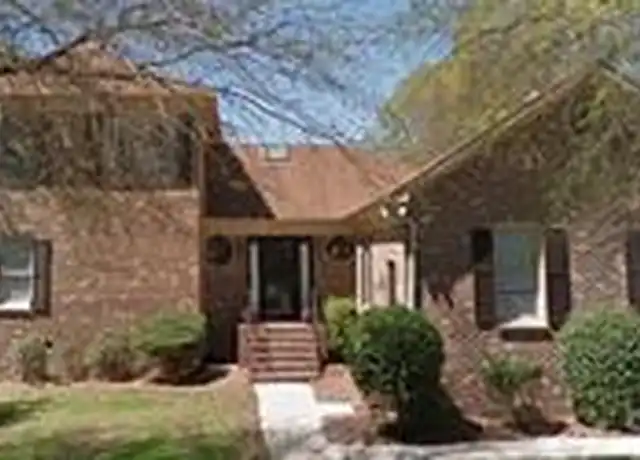 Property at 5600 Carmel Rd, Charlotte, NC, 28226, 3 beds, 2 baths, [object Object]