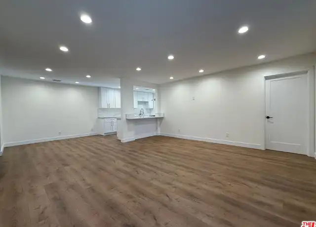 Property at 9846 Monogram Ave, Northridge, CA, 91343, 3 beds, 2 baths, [object Object]