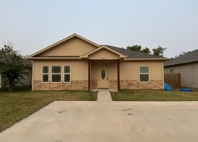 Property at 1524 S Montgomery St Unit 1, Sherman, TX, 75090, 3 beds, 2 baths, [object Object]