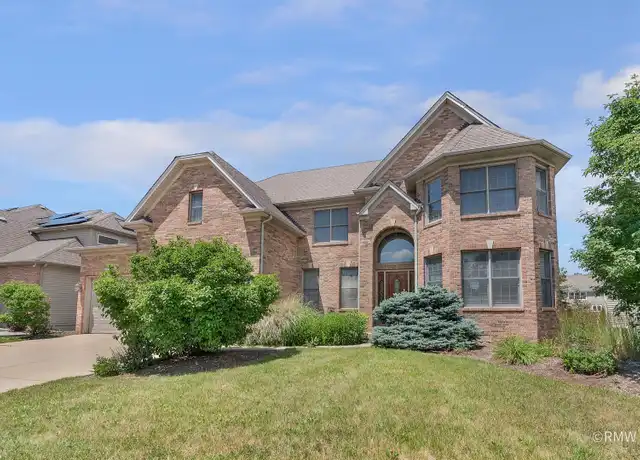 Property at 770 Cole Dr, South Elgin, IL, 60177, 4 beds, 4.5 baths, [object Object]