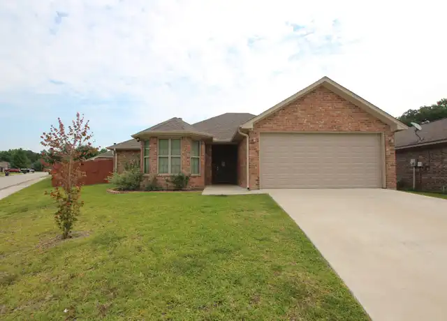 Property at 5931 Grace Ave, Tyler, TX, 75707, 3 beds, 2 baths, [object Object]