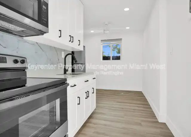 Property at 210 Beacom Blvd Unit 214, Miami, FL, 33135, 1 bed, 1 bath, [object Object]