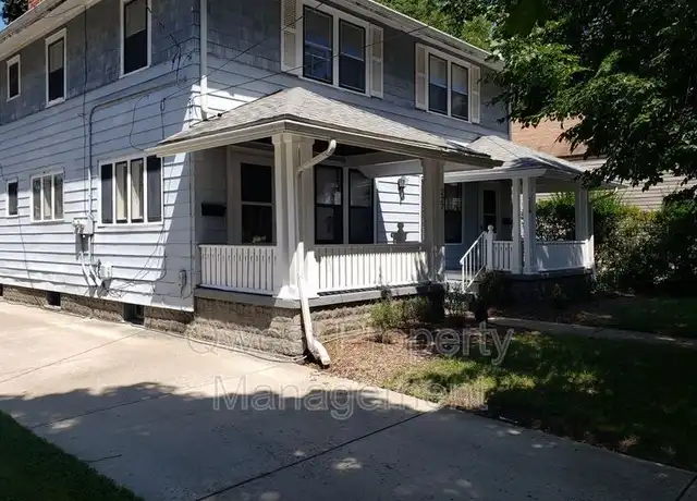 Property at 229 Palmer St NE, Grand Rapids, MI, 49505, 3 beds, 1.5 baths, [object Object]