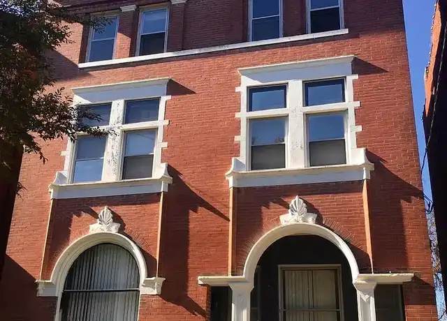 Property at 1426 S 1st St Unit 3, Louisville, KY, 40208, 2 beds, 1 bath, [object Object]