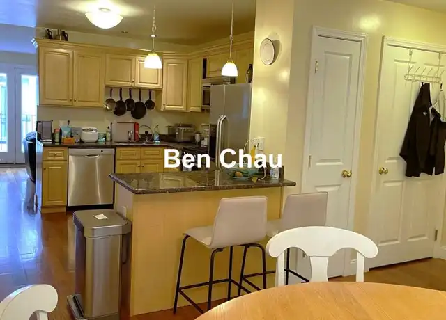 Property at 239 Prospect St, Cambridge, MA, 02139, 2 beds, 1 bath, [object Object]