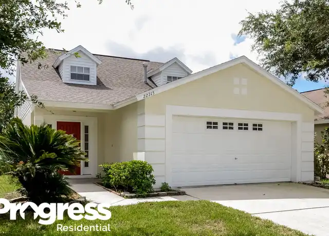 Property at 22715 Saint Thomas Cir, Lutz, FL, 33549, 4 beds, 2 baths, [object Object]