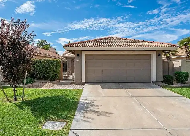 Property at 8845 E Sunnyside Dr, Scottsdale, AZ, 85260, 3 beds, 2 baths, [object Object]