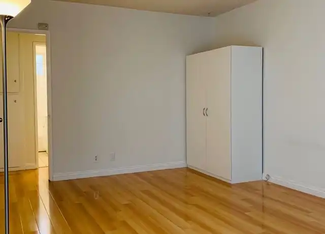 Property at 1626 Barry Ave Unit 10, Los Angeles, CA, 90025, 0 beds, 1 bath, [object Object]