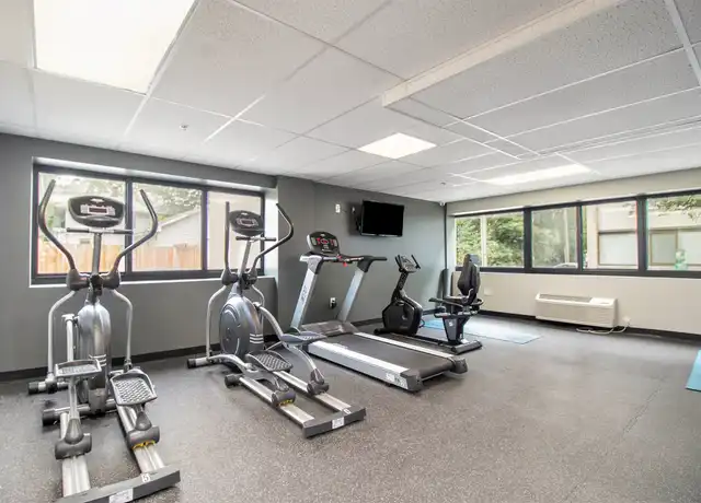Property at 1112 S 20th St Unit 254, South Bend, IN, 46615, 1 bed, 1 bath, [object Object]