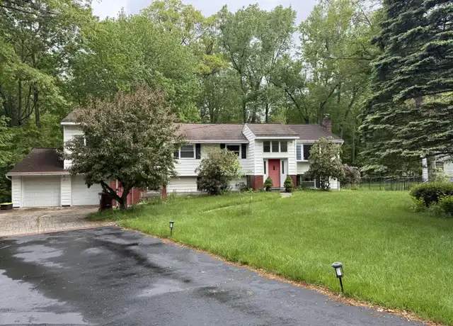 Property at 1565 Crescent Rd, Clifton Park, NY, 12065, 4 beds, 3.5 baths, [object Object]