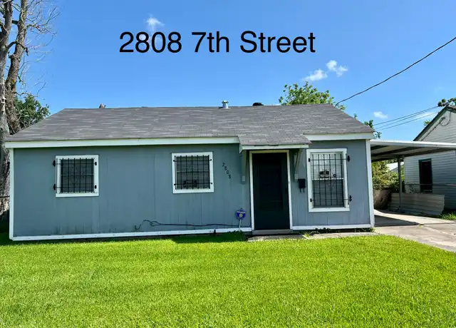 Property at 2808 7th St, Lake Charles, LA, 70615, 3 beds, 1 bath, [object Object]