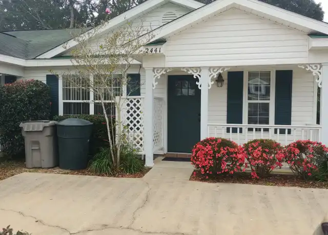 Property at 2441 Spyglass Cir Unit 1, Pensacola, FL, 32526, 2 beds, 1 bath, [object Object]