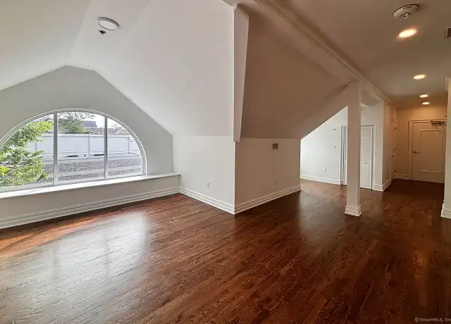Property at 1125 Post Rd Unit 2B, Fairfield, CT, 06824, 2 beds, 2.5 baths, [object Object]