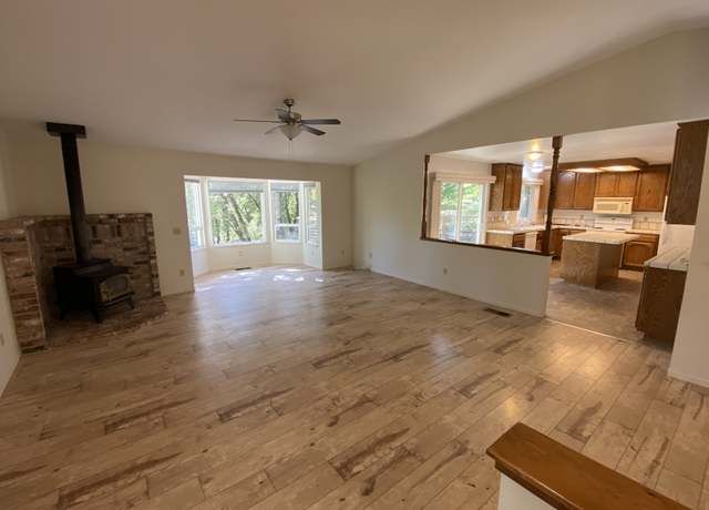 Photo of 15076 Fay Rd, Grass Valley, CA 95949
