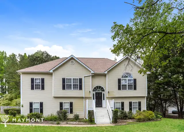 Property at 70 Woodlake Dr, Newnan, GA, 30265, 4 beds, 3 baths, [object Object]