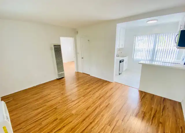 Property at 6201 Fountain Ave Unit 044207, Los Angeles, CA, 90028, 1 bed, 1 bath, [object Object]