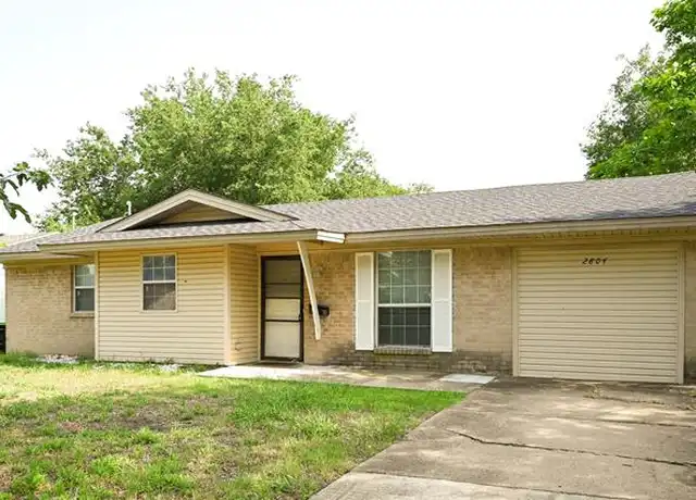 Property at 2804 E 15th St, Plano, TX, 75074, 3 beds, 2 baths, [object Object]
