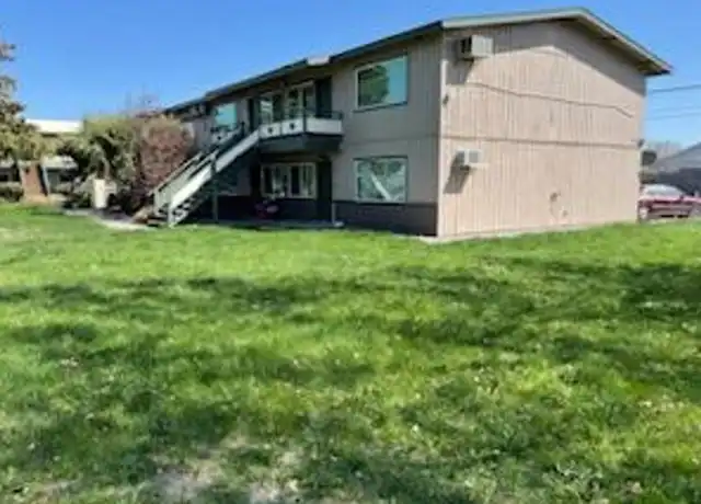 Property at 106 J St SW Unit 114 D, Quincy, WA, 98848, 2 beds, 1 bath, [object Object]