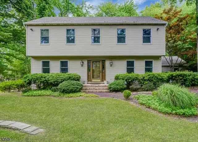 Property at 833 Carnoustie Dr, Bridgewater, NJ, 08807, 3 beds, 2.5 baths, [object Object]