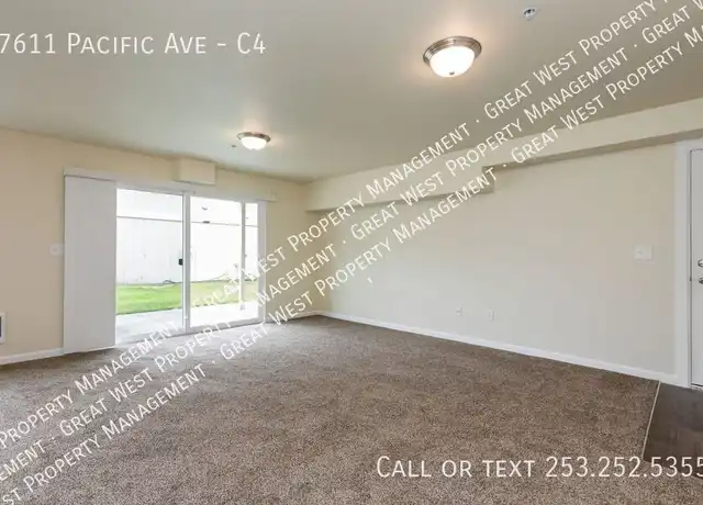 Property at 7611 Pacific Ave Unit C4, Tacoma, WA, 98408, 2 beds, 1 bath, [object Object]