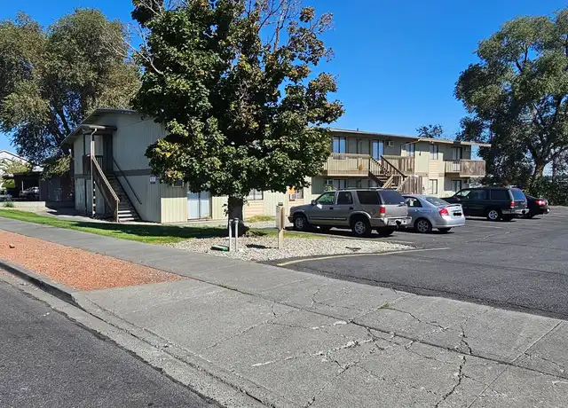 Property at 523 W Crest Dr Unit 52328, Moses Lake, WA, 98837, 1 bed, 1 bath, [object Object]