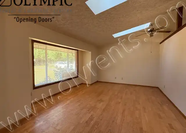 Property at 8606 Tobacco Ln SE, Olympia, WA, 98513, 4 beds, 3 baths, [object Object]
