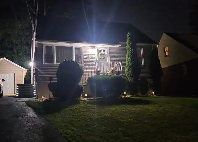 Property at 70 Lower Notch Rd, Little Falls, NJ, 07424, 3 beds, 1 bath, [object Object]