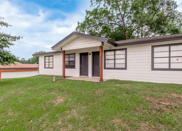 Property at 2515 Montgomery Rd, Huntsville, TX, 77340, 4 beds, 3 baths, [object Object]