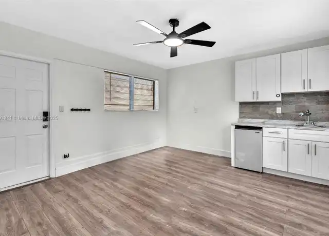 Property at 327 NE 55th St Unit STUDIO, Miami, FL, 33137, 0 beds, 1 bath, [object Object]