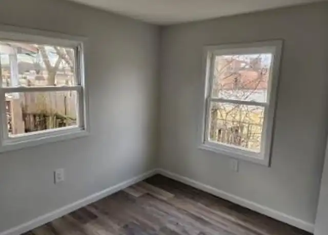 Property at 781 Neighborhood Rd Unit 5, Lake Katrine, NY, 12449, 1 bed, 1 bath, [object Object]