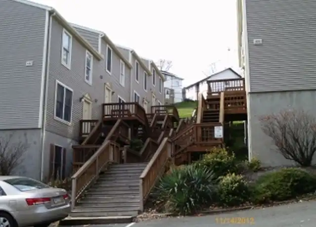 Property at 452 Stewart St, Morgantown, WV, 26505, 3 beds, 1.5 baths, [object Object]
