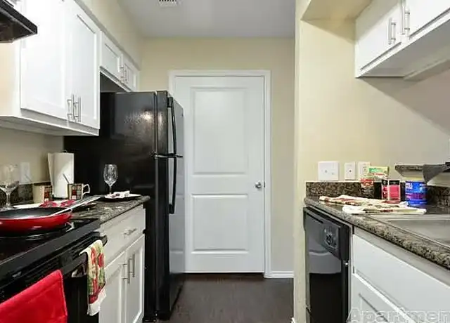 Property at Keystone Townhomes - 300 Belmont St, Tomball, TX, 77375, 2 beds, 2.5 baths, [object Object]
