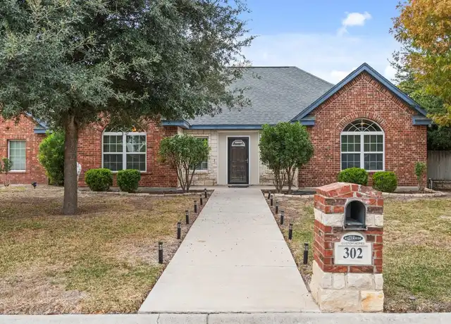 Property at 302 Ceniza Ridge Dr, Del Rio, TX, 78840, 3 beds, 2 baths, [object Object]