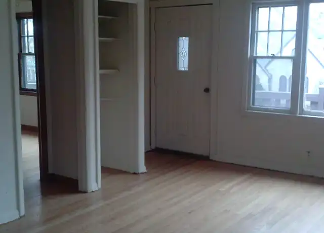 Property at 3233 N 53rd St Unit Lower, Milwaukee, WI, 53216, 3 beds, 1 bath, [object Object]