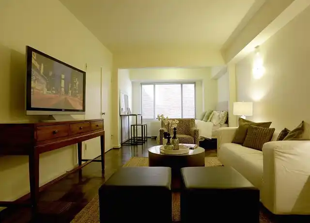 Property at Hightowers - 1530 16th St NW, Washington, DC, 20036, 1 bed, 1 bath, [object Object]