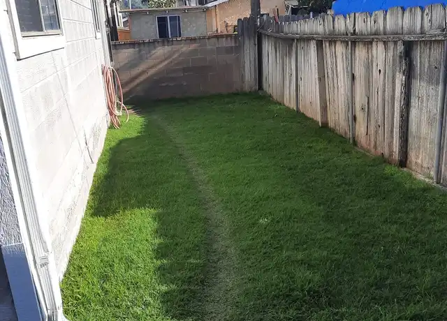 Property at 320 N 11th St Unit B, Santa Paula, CA, 93060, 2 beds, 1 bath, [object Object]