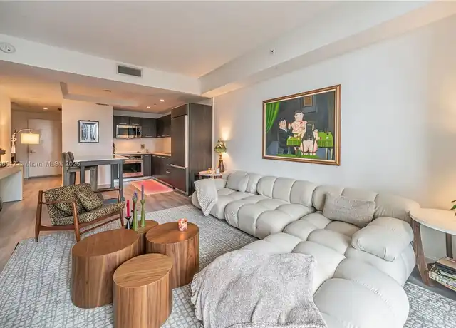 Property at 45 SW 9th St #1204, Miami, FL, 33130, 1 bed, 2 baths, [object Object]