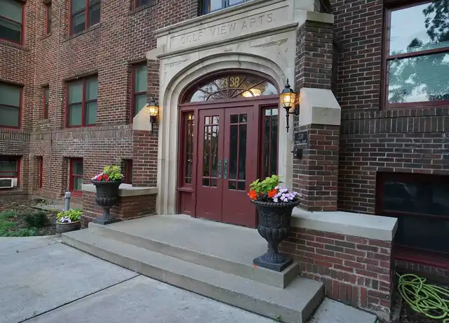 Property at 2338 Marshall Apartments - 2338 Marshall Ave, Saint Paul, MN, 55104, 1-2 bed, 1 bath, [object Object]